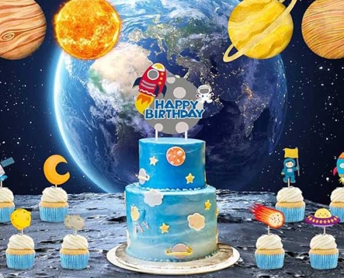 تزیین تم تولد فضانورد